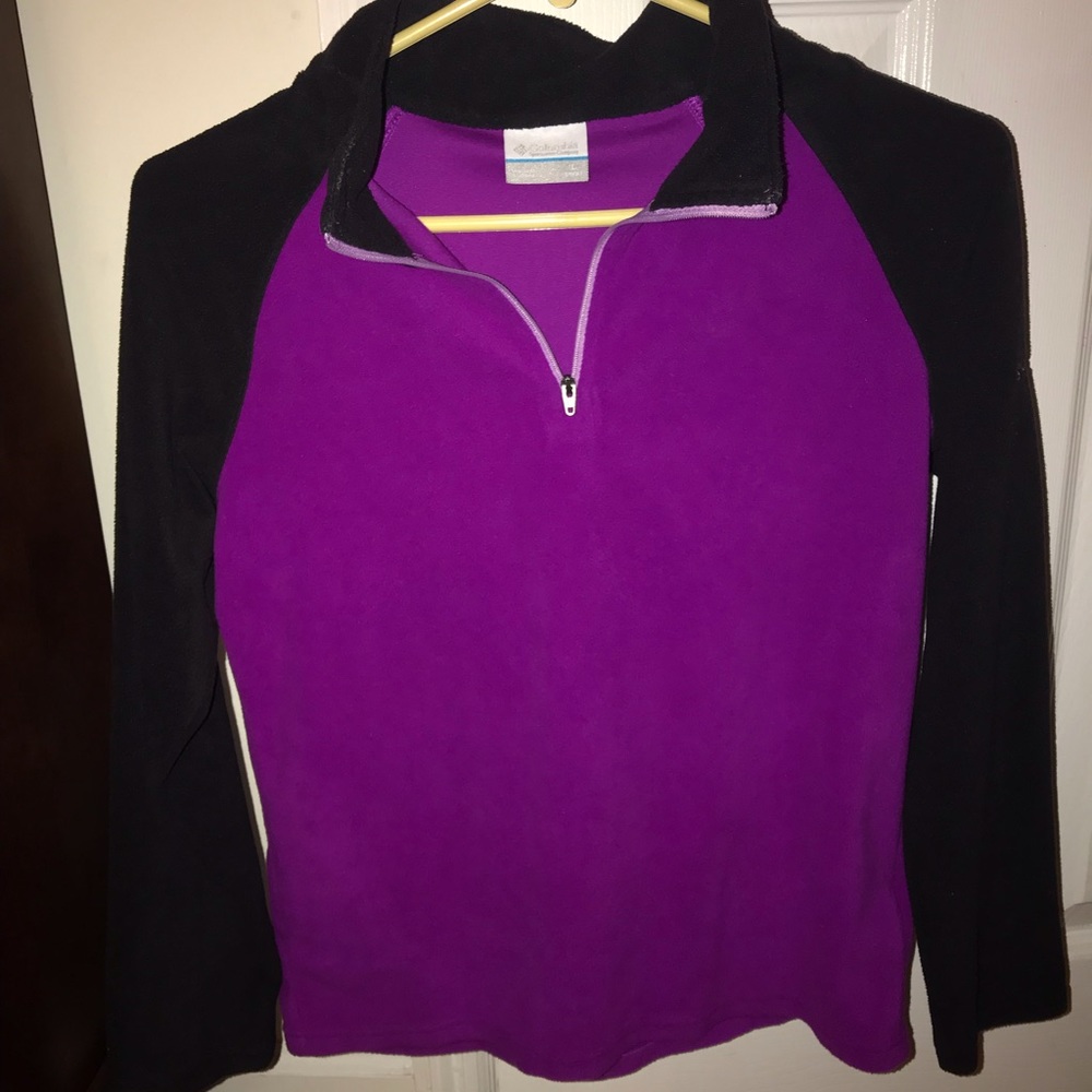 Girls Columbia pull over sweatshirt